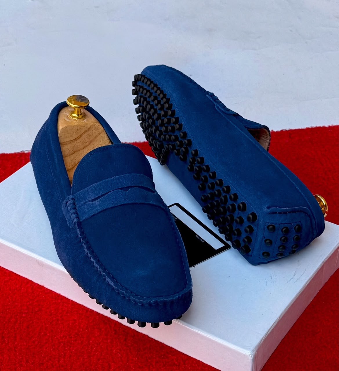 Premium Pebble Sole Loafers 8