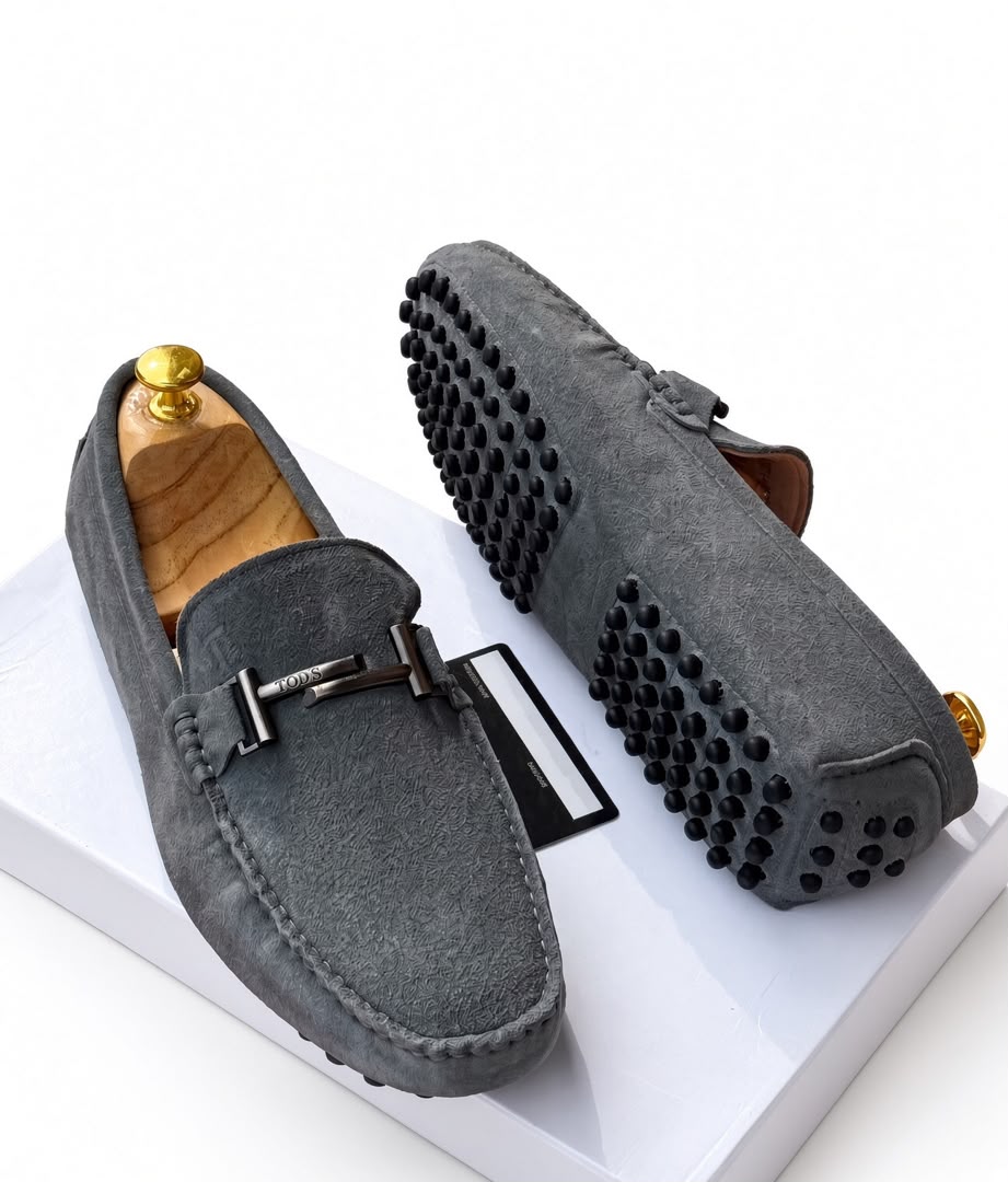 Premium Pebble Sole Loafers